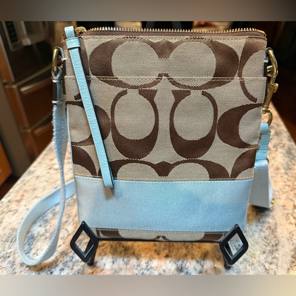 Coach Signature C Brown Canvas purse. Teal Satin interior.NWOT. 2 hang tags